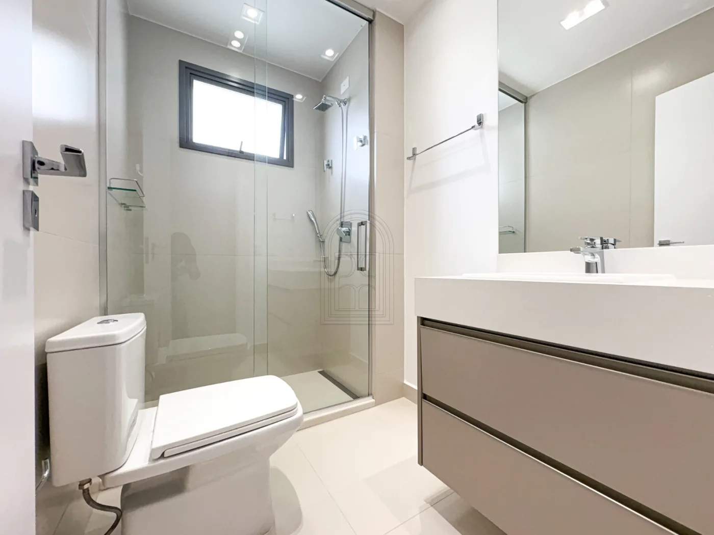 Comprar Apartamento / Padr&atilde;o em Londrina R$ 2.190.000,00 - Foto 15