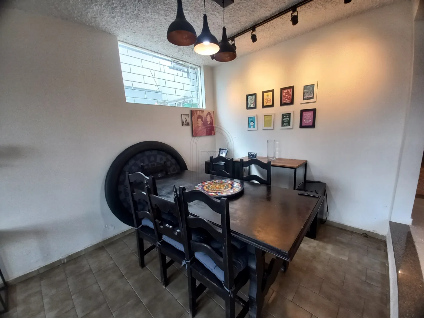 Comprar Casa / Padr&atilde;o em Londrina R$ 650.000,00 - Foto 3