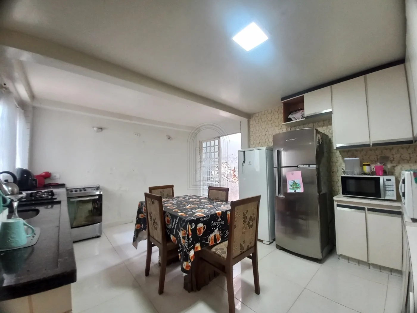 Comprar Casa / Padr&atilde;o em Londrina R$ 650.000,00 - Foto 6