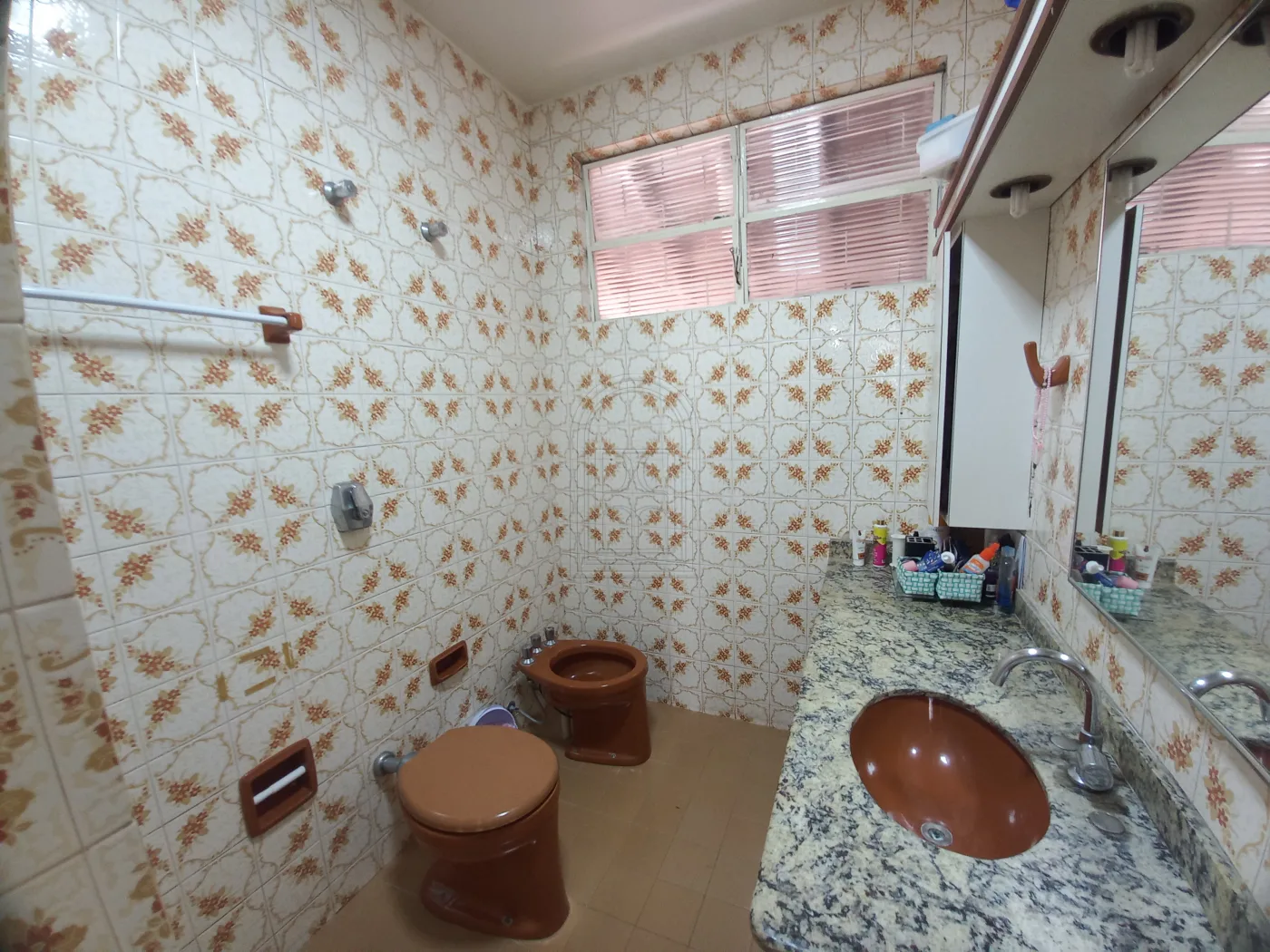 Comprar Casa / Padr&atilde;o em Londrina R$ 650.000,00 - Foto 22