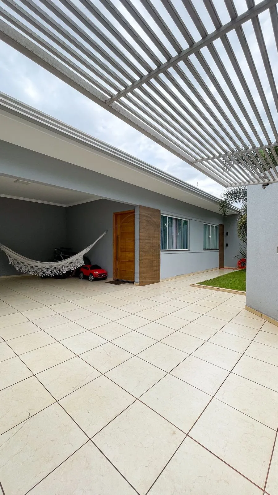 Comprar Casa / Padr&atilde;o em Camb&eacute; R$ 890.000,00 - Foto 1