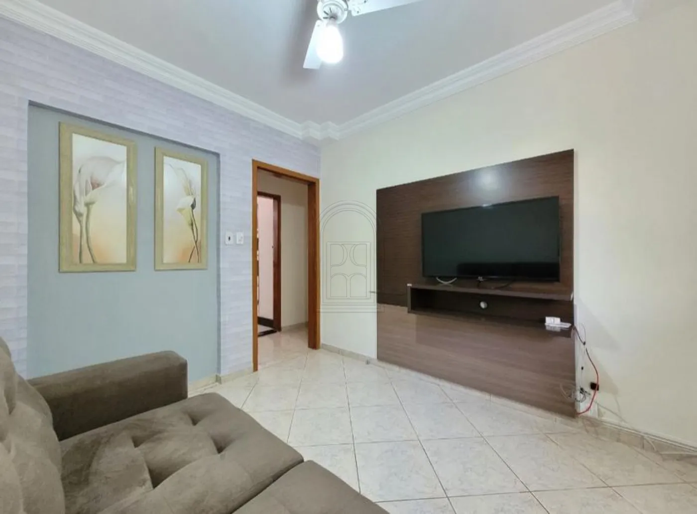 Alugar Apartamento / sobreloja em Maring&aacute; R$ 2.500,00 - Foto 8