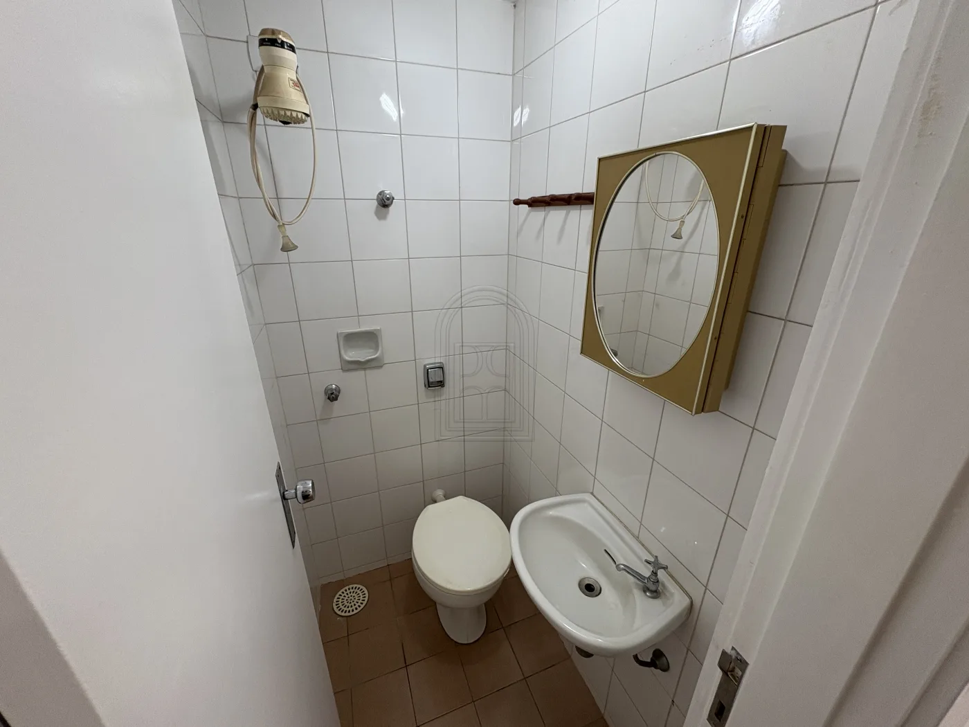 Comprar Apartamento / Padr&atilde;o em Londrina R$ 530.000,00 - Foto 22