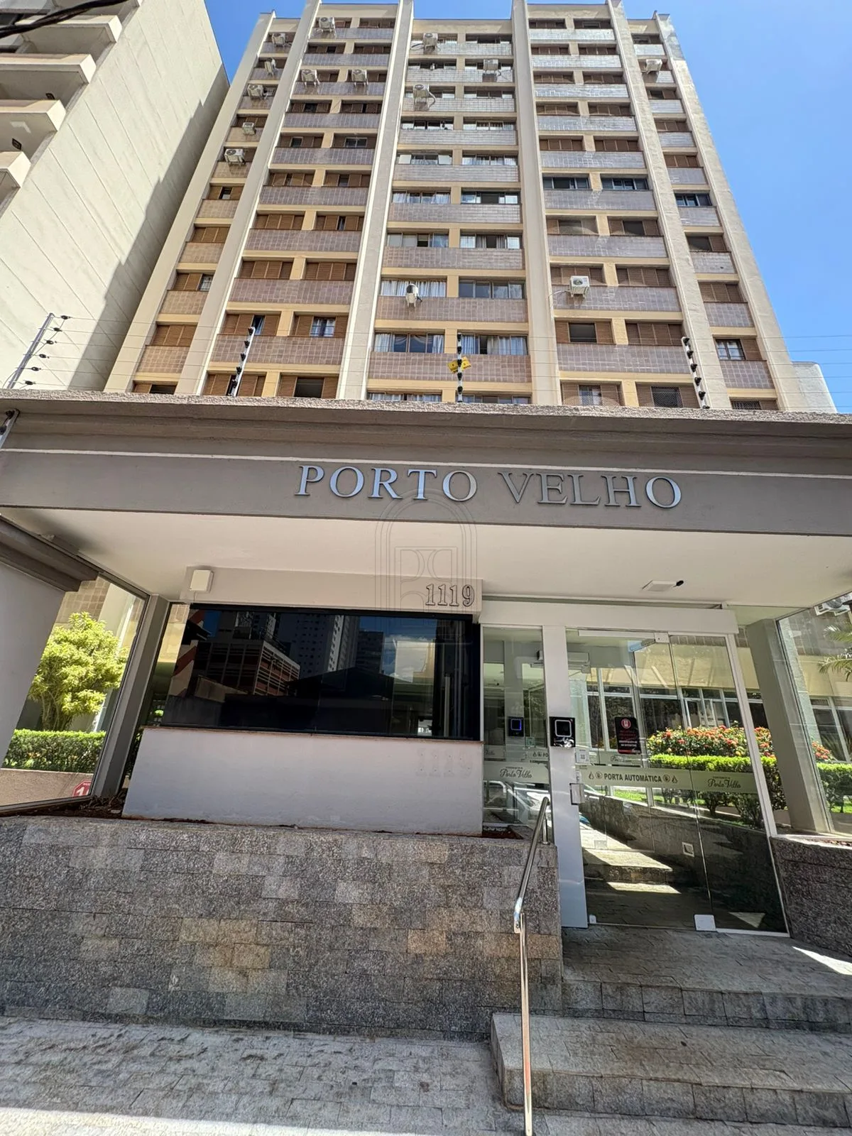 Comprar Apartamento / Padr&atilde;o em Londrina R$ 530.000,00 - Foto 24