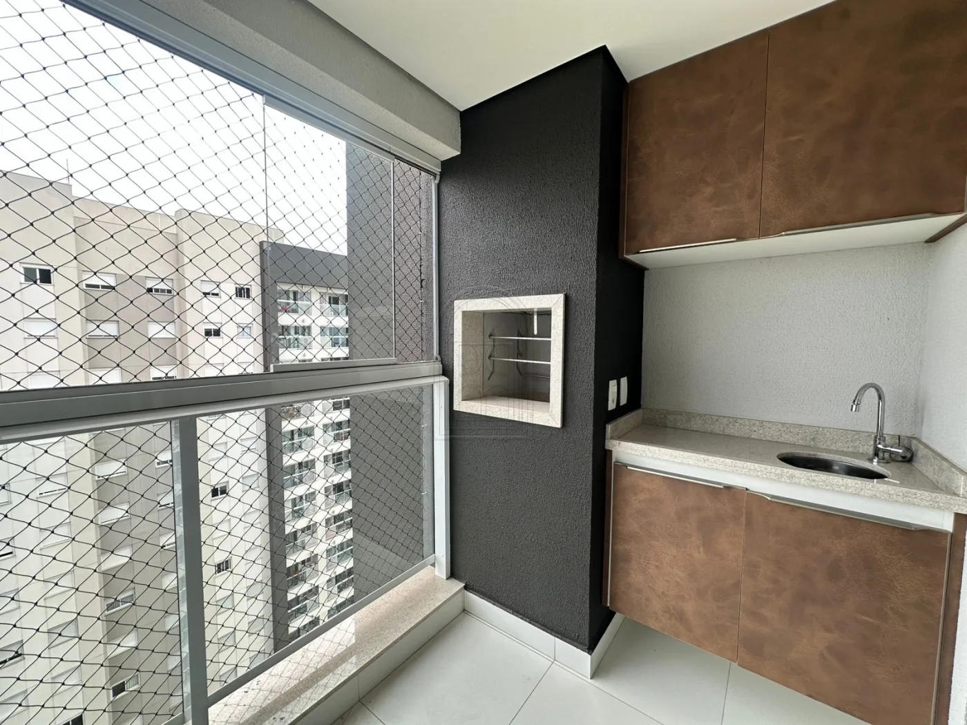 Comprar Apartamento / Padr&atilde;o em Londrina R$ 780.000,00 - Foto 3