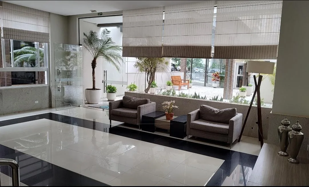Comprar Apartamento / Padr&atilde;o em Londrina R$ 630.000,00 - Foto 16