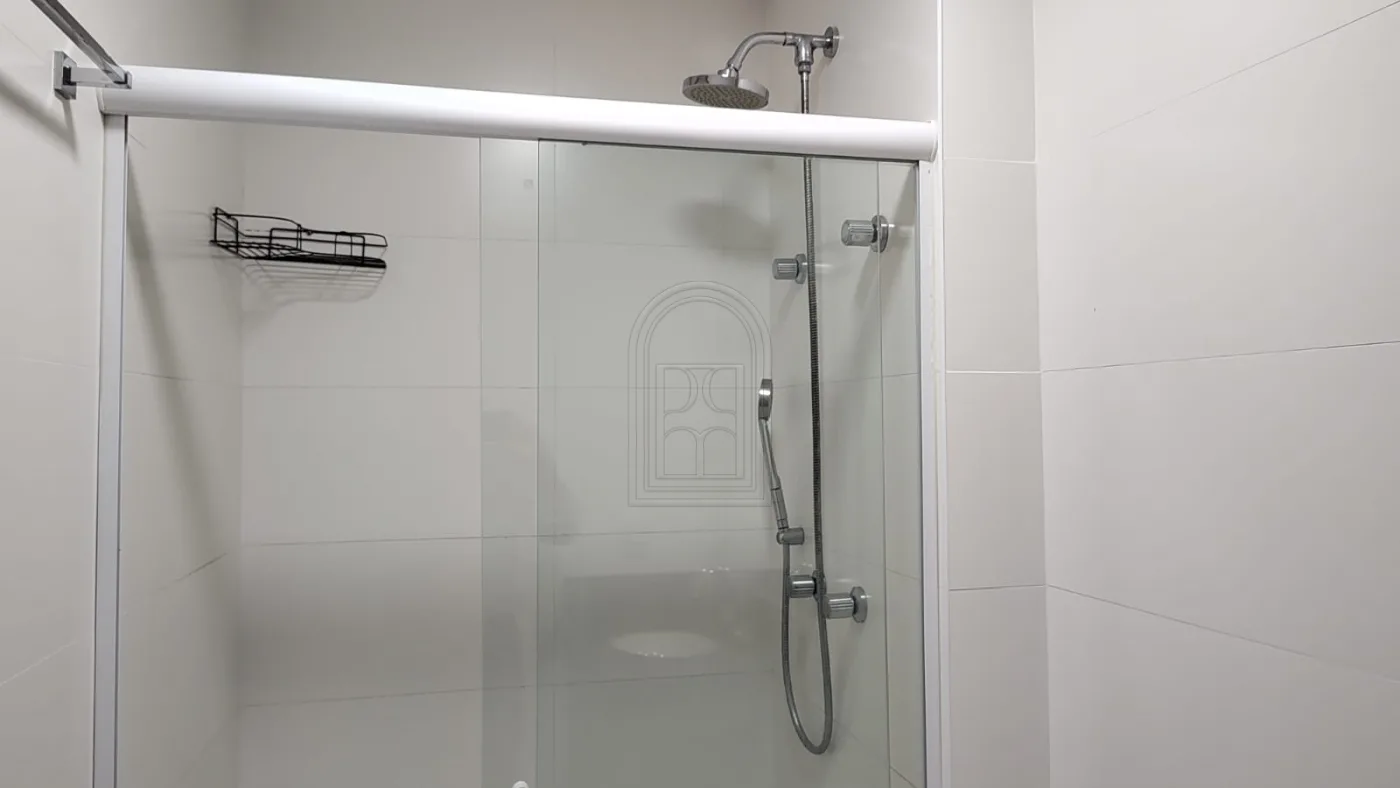 Comprar Apartamento / Padr&atilde;o em Londrina R$ 630.000,00 - Foto 12