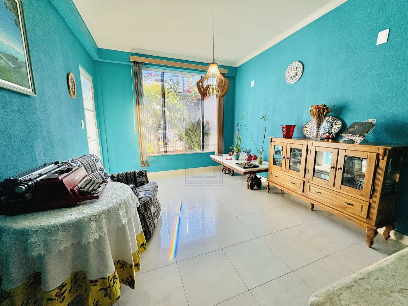 Comprar Casa / Padr&atilde;o em Londrina R$ 790.000,00 - Foto 4