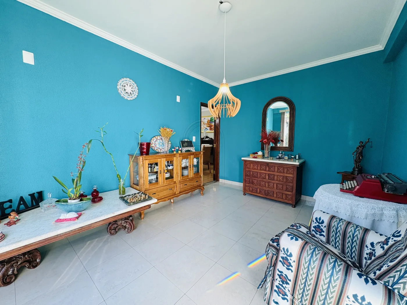 Comprar Casa / Padr&atilde;o em Londrina R$ 790.000,00 - Foto 5