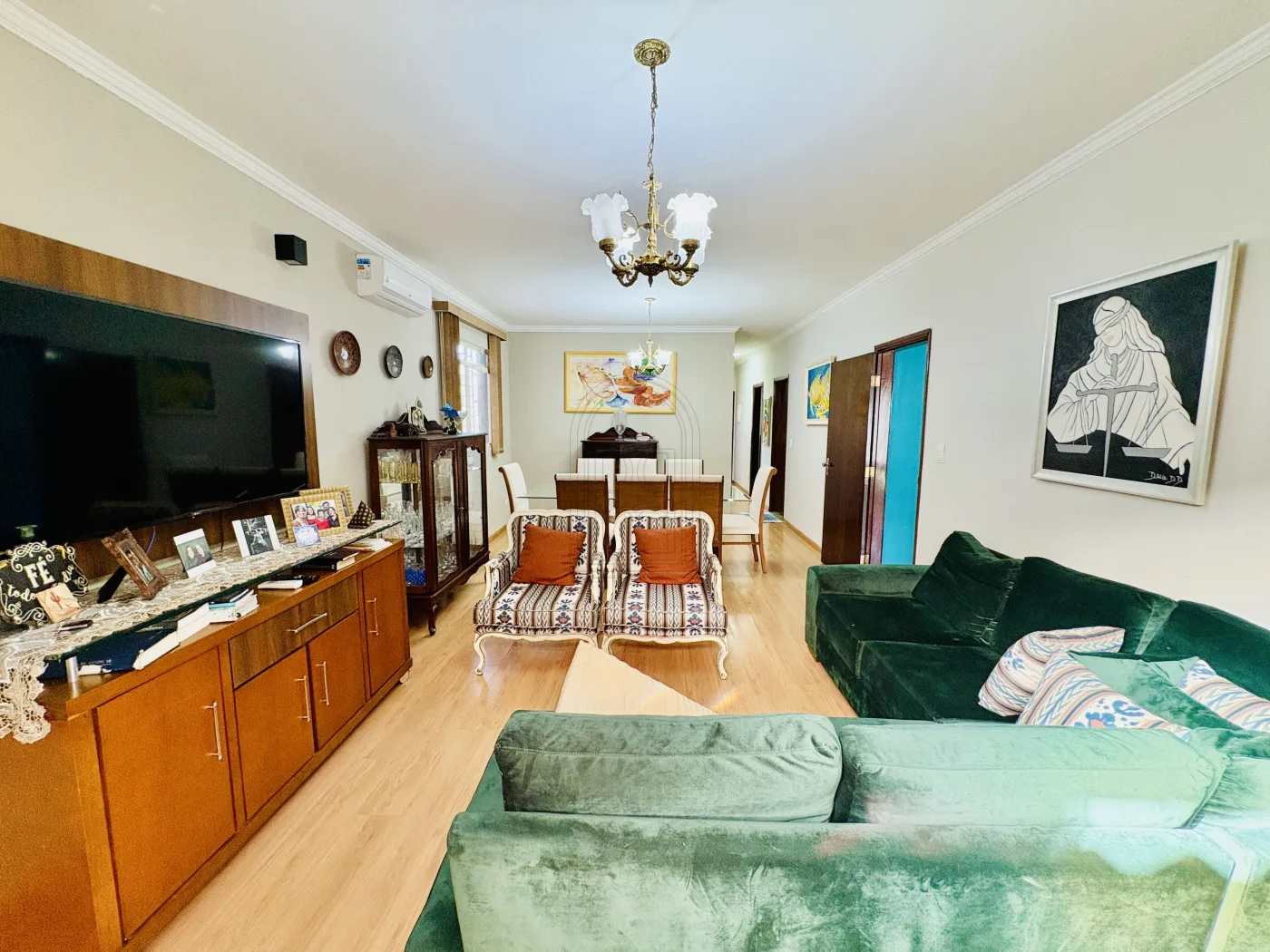 Comprar Casa / Padr&atilde;o em Londrina R$ 790.000,00 - Foto 6