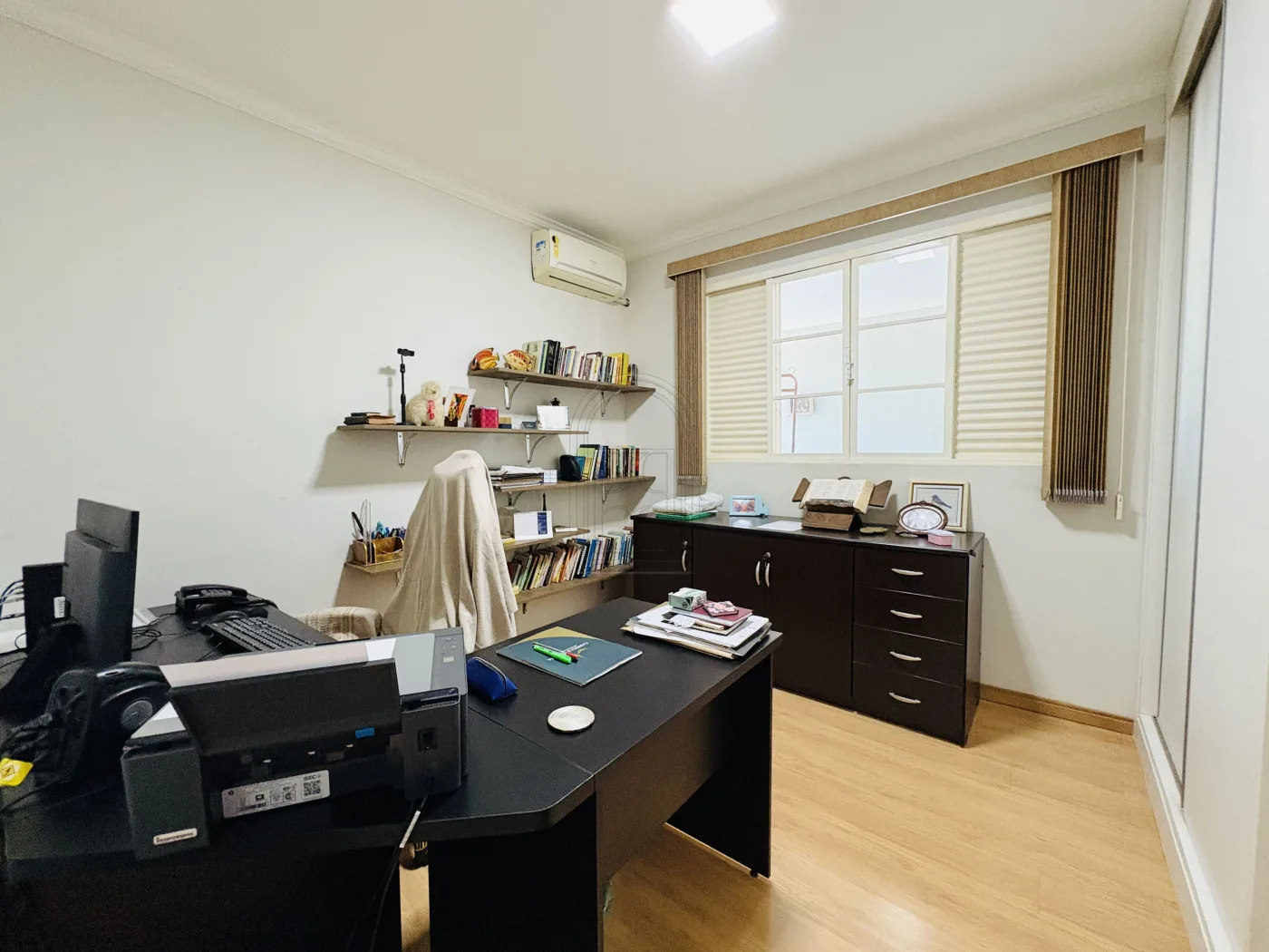 Comprar Casa / Padr&atilde;o em Londrina R$ 790.000,00 - Foto 10