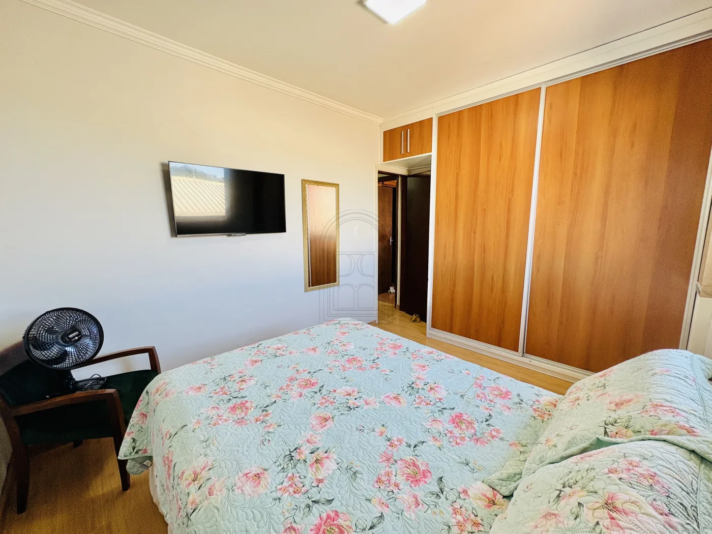 Comprar Casa / Padr&atilde;o em Londrina R$ 790.000,00 - Foto 13