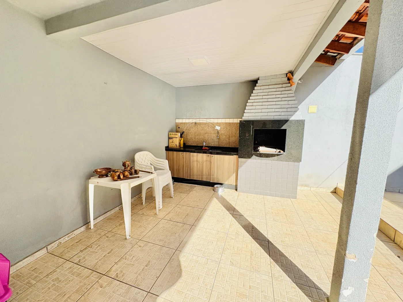 Comprar Casa / Padr&atilde;o em Londrina R$ 790.000,00 - Foto 22