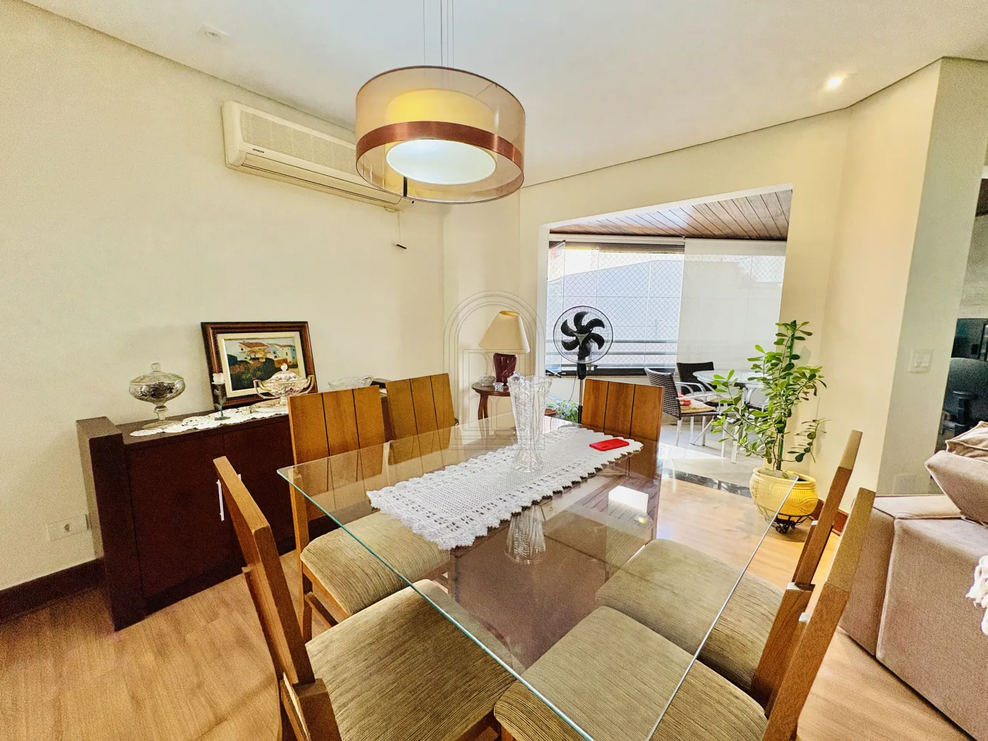 Comprar Apartamento / Padr&atilde;o em Londrina R$ 890.000,00 - Foto 2