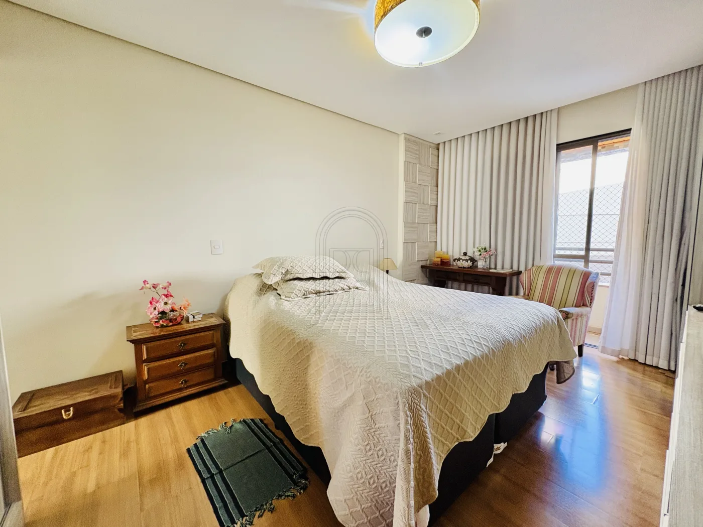 Comprar Apartamento / Padr&atilde;o em Londrina R$ 890.000,00 - Foto 18
