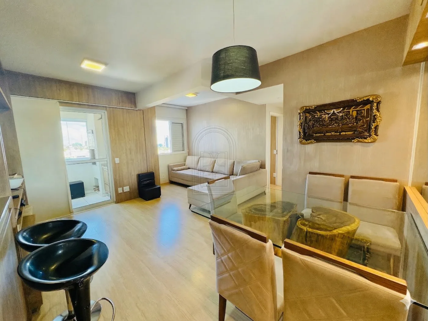 Comprar Apartamento / Padr&atilde;o em Londrina R$ 650.000,00 - Foto 4