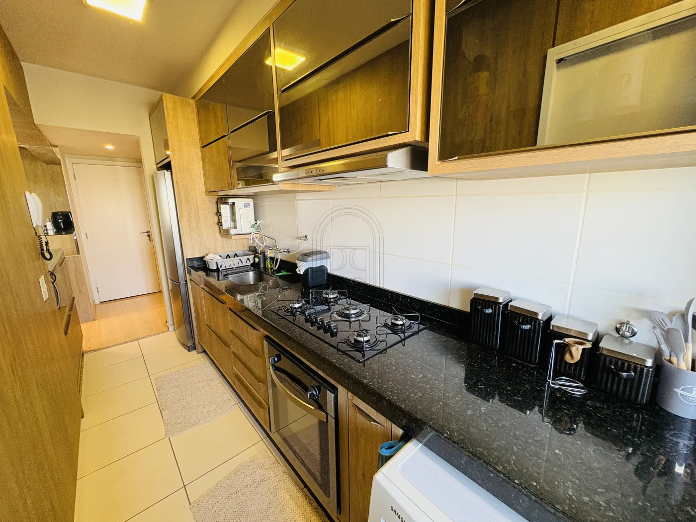 Comprar Apartamento / Padr&atilde;o em Londrina R$ 650.000,00 - Foto 6