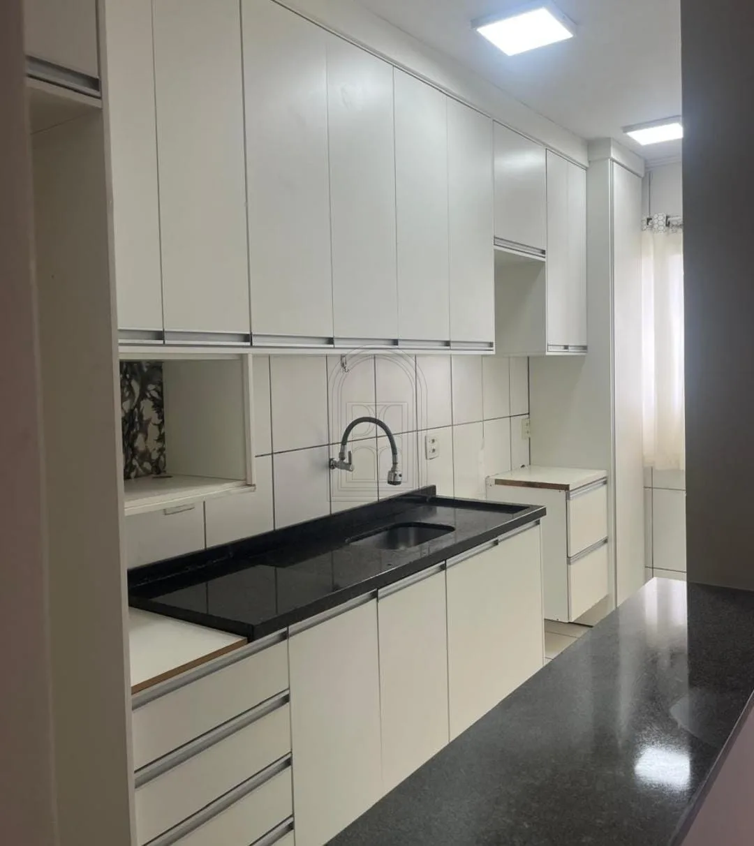 Comprar Apartamento / Cobertura em Londrina R$ 350.000,00 - Foto 8