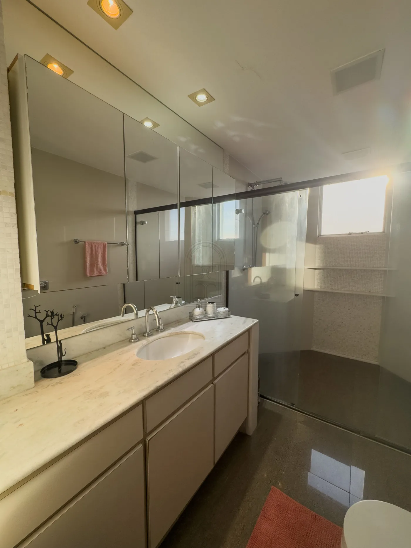 Comprar Apartamento / Cobertura em Londrina R$ 2.200.000,00 - Foto 20