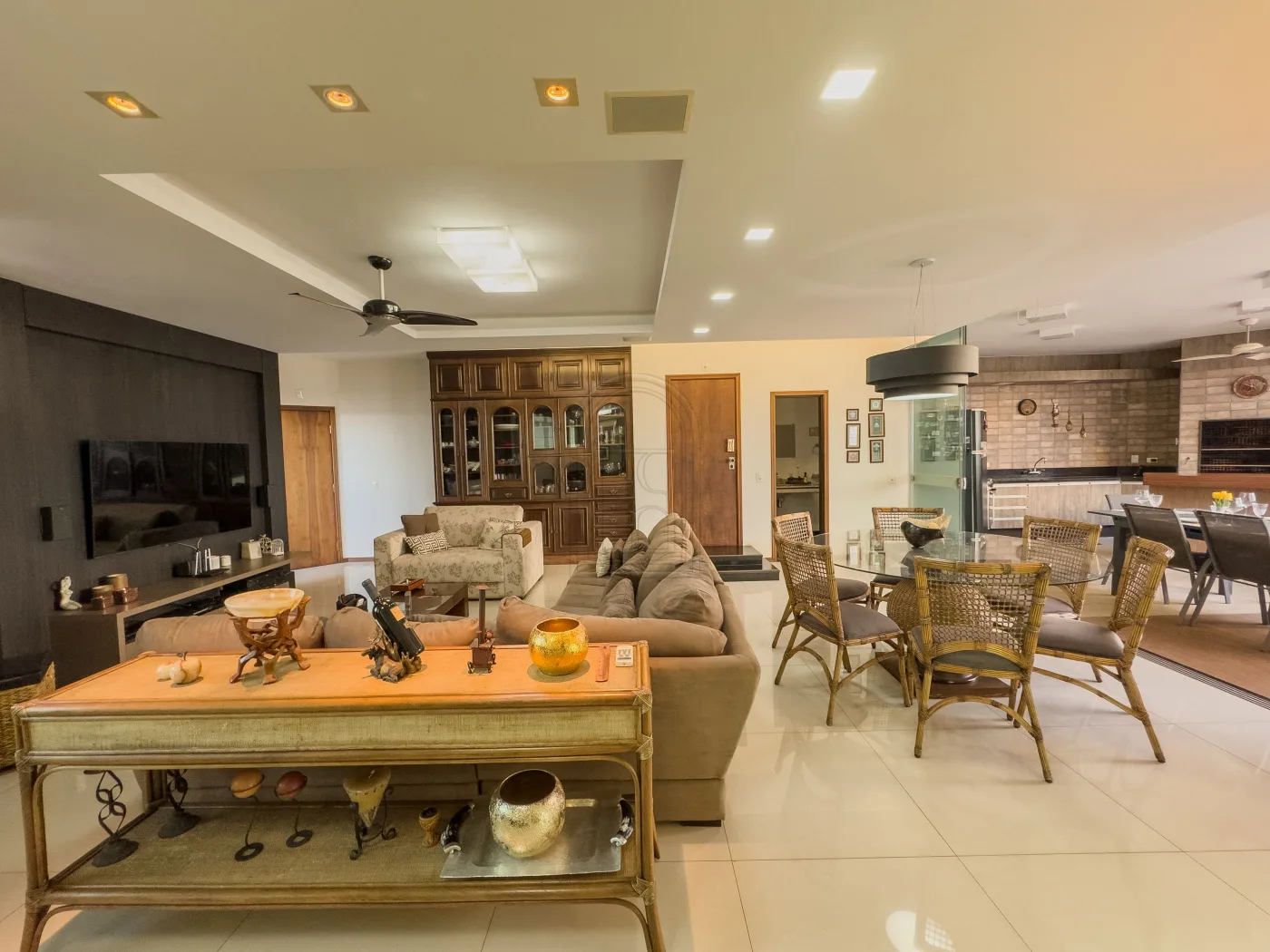 Comprar Apartamento / Cobertura em Londrina R$ 2.200.000,00 - Foto 34