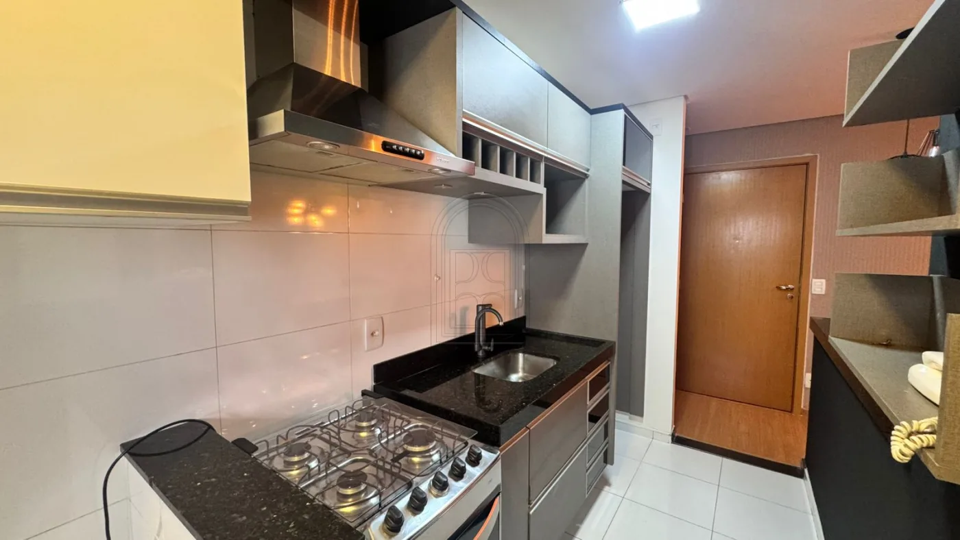 Comprar Apartamento / Padr&atilde;o em Londrina R$ 700.000,00 - Foto 11