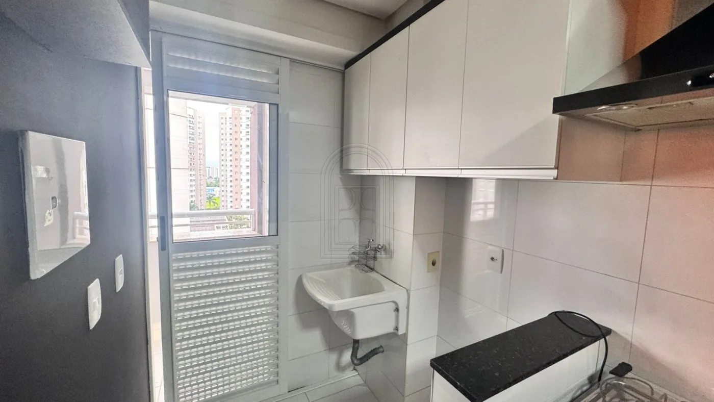 Comprar Apartamento / Padr&atilde;o em Londrina R$ 700.000,00 - Foto 12