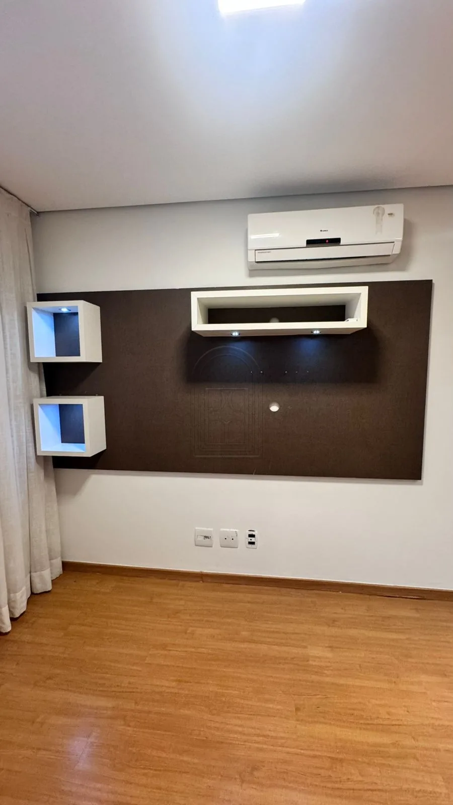 Comprar Apartamento / Padr&atilde;o em Londrina R$ 700.000,00 - Foto 22