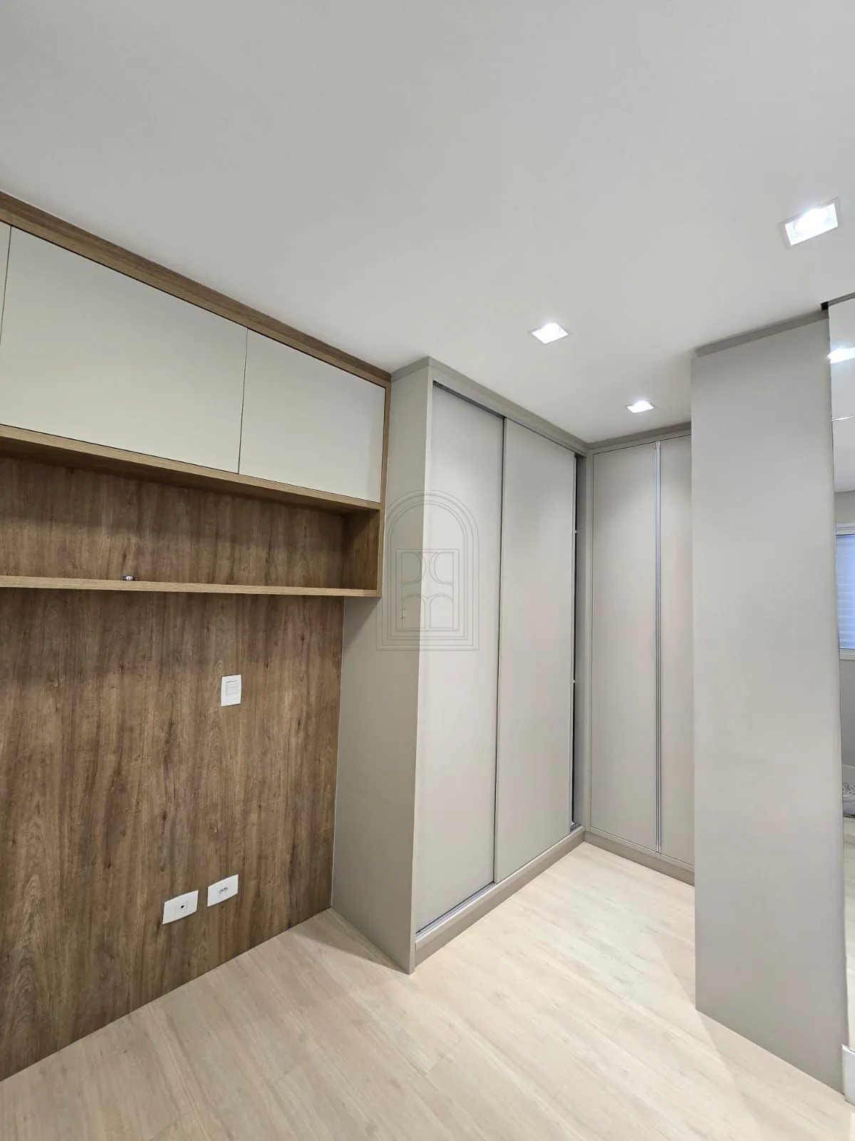 Alugar Apartamento / Padr&atilde;o em Londrina R$ 4.500,00 - Foto 11