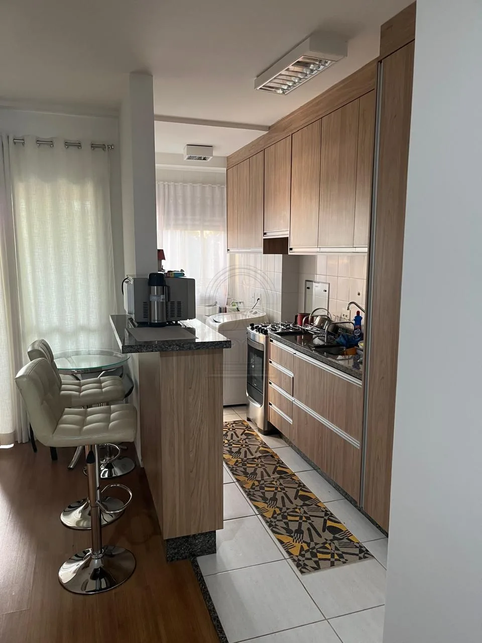 Comprar Apartamento / Padr&atilde;o em Londrina R$ 470.000,00 - Foto 3