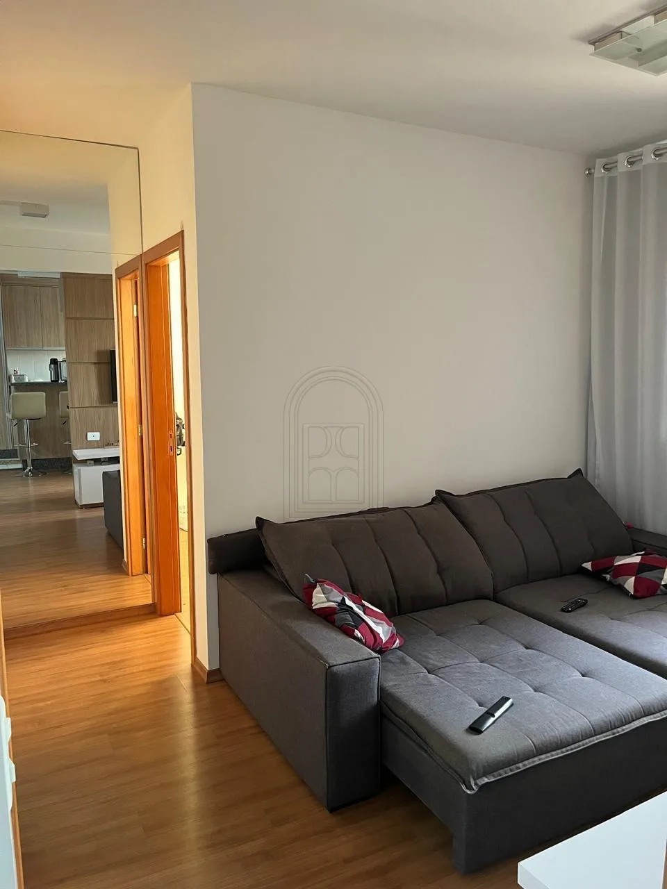 Comprar Apartamento / Padr&atilde;o em Londrina R$ 470.000,00 - Foto 9