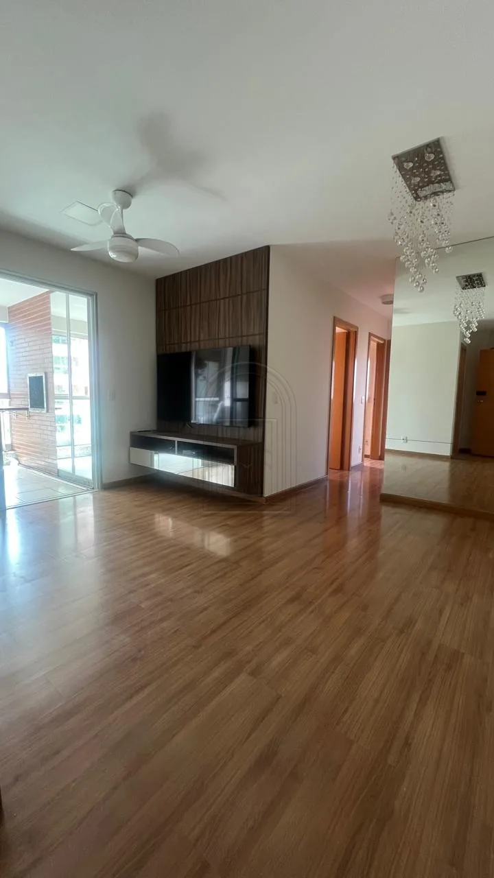 Alugar Apartamento / Padr&atilde;o em Londrina R$ 3.500,00 - Foto 2