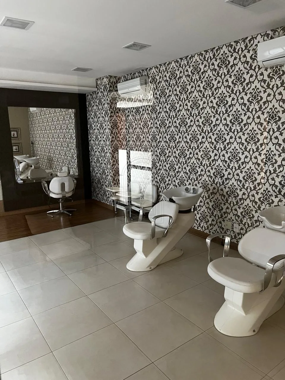 Alugar Apartamento / Padr&atilde;o em Londrina R$ 3.500,00 - Foto 28