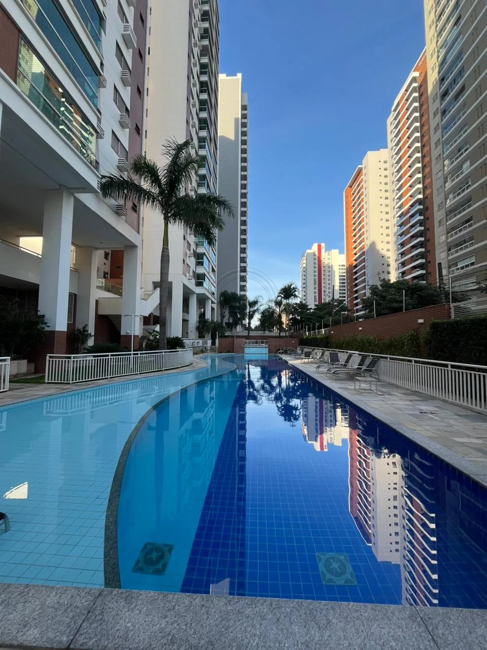 Alugar Apartamento / Padr&atilde;o em Londrina R$ 3.500,00 - Foto 31