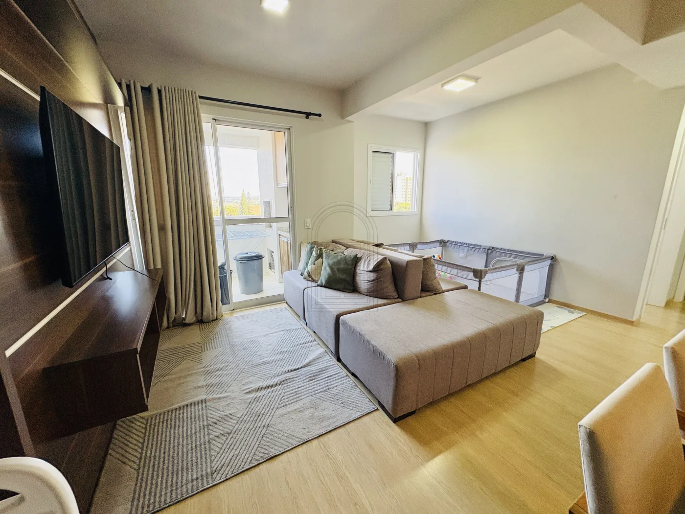 Comprar Apartamento / Padr&atilde;o em Londrina R$ 600.000,00 - Foto 8