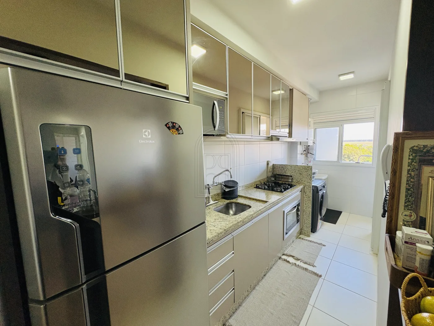 Comprar Apartamento / Padr&atilde;o em Londrina R$ 600.000,00 - Foto 9
