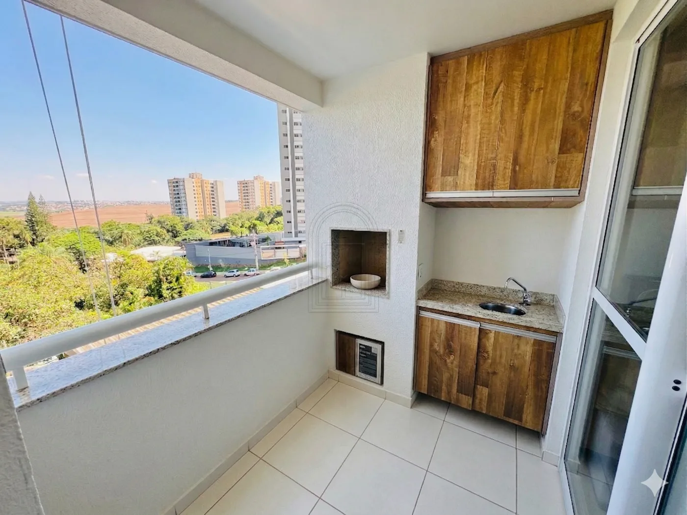 Comprar Apartamento / Padr&atilde;o em Londrina R$ 600.000,00 - Foto 12