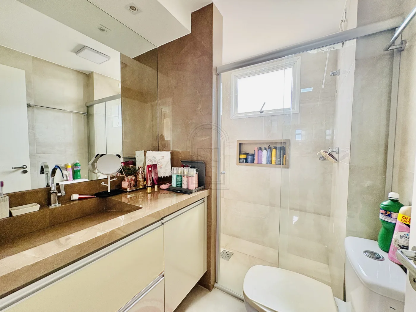 Comprar Apartamento / Padr&atilde;o em Londrina R$ 550.000,00 - Foto 12