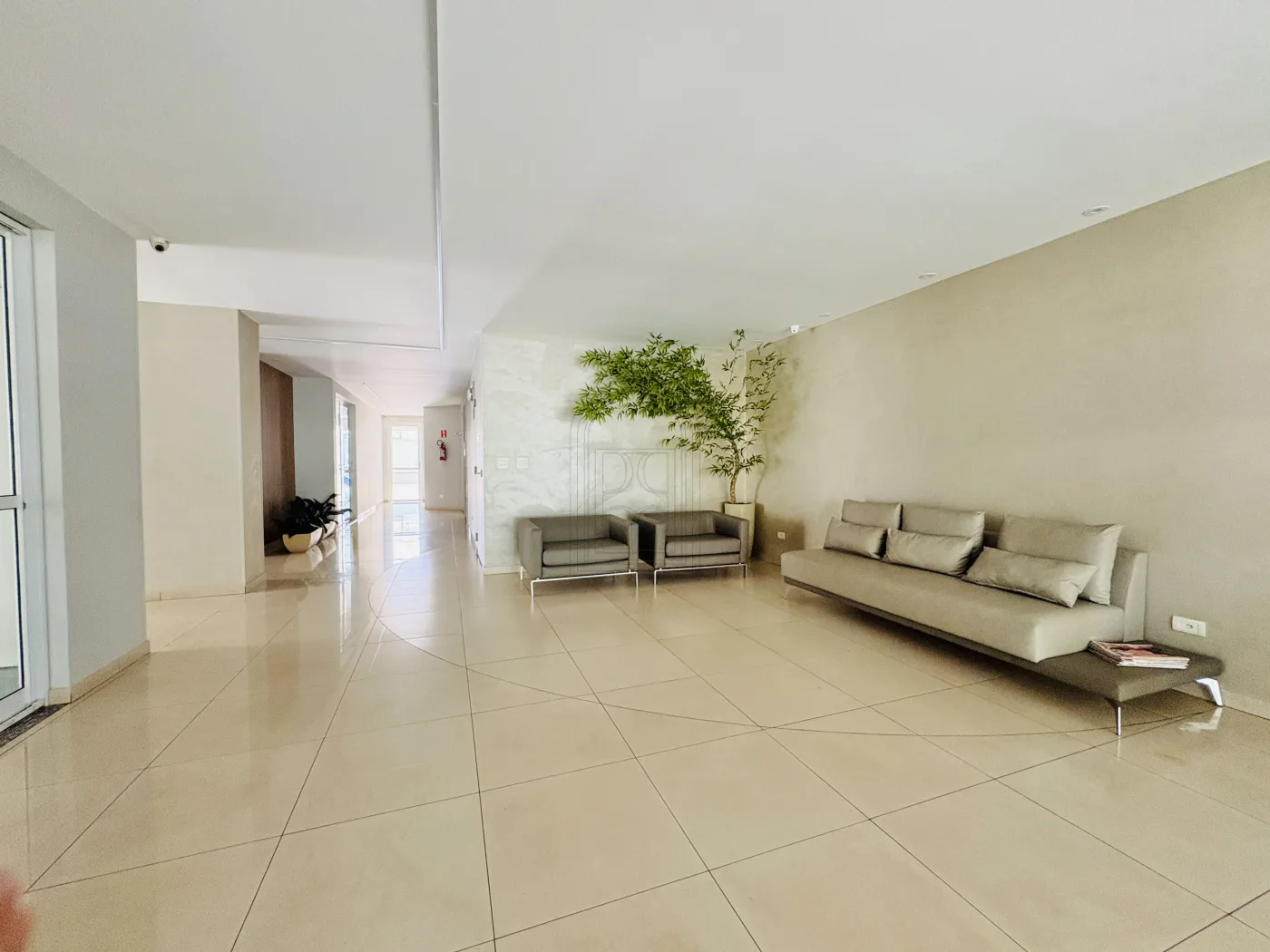 Comprar Apartamento / Padr&atilde;o em Londrina R$ 550.000,00 - Foto 20