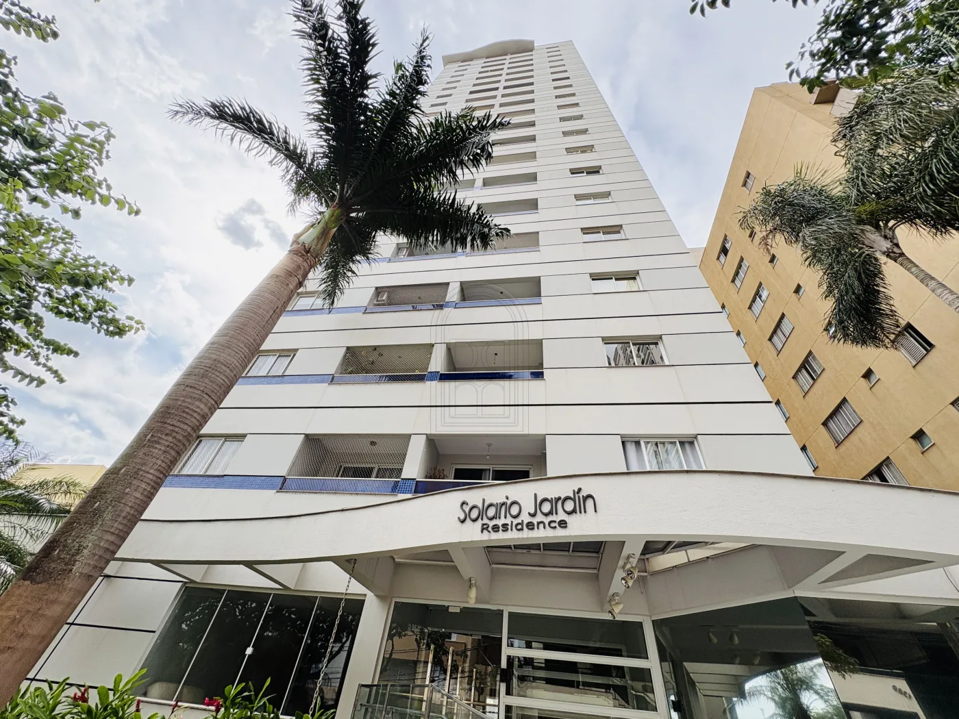 Comprar Apartamento / Padr&atilde;o em Londrina R$ 550.000,00 - Foto 24