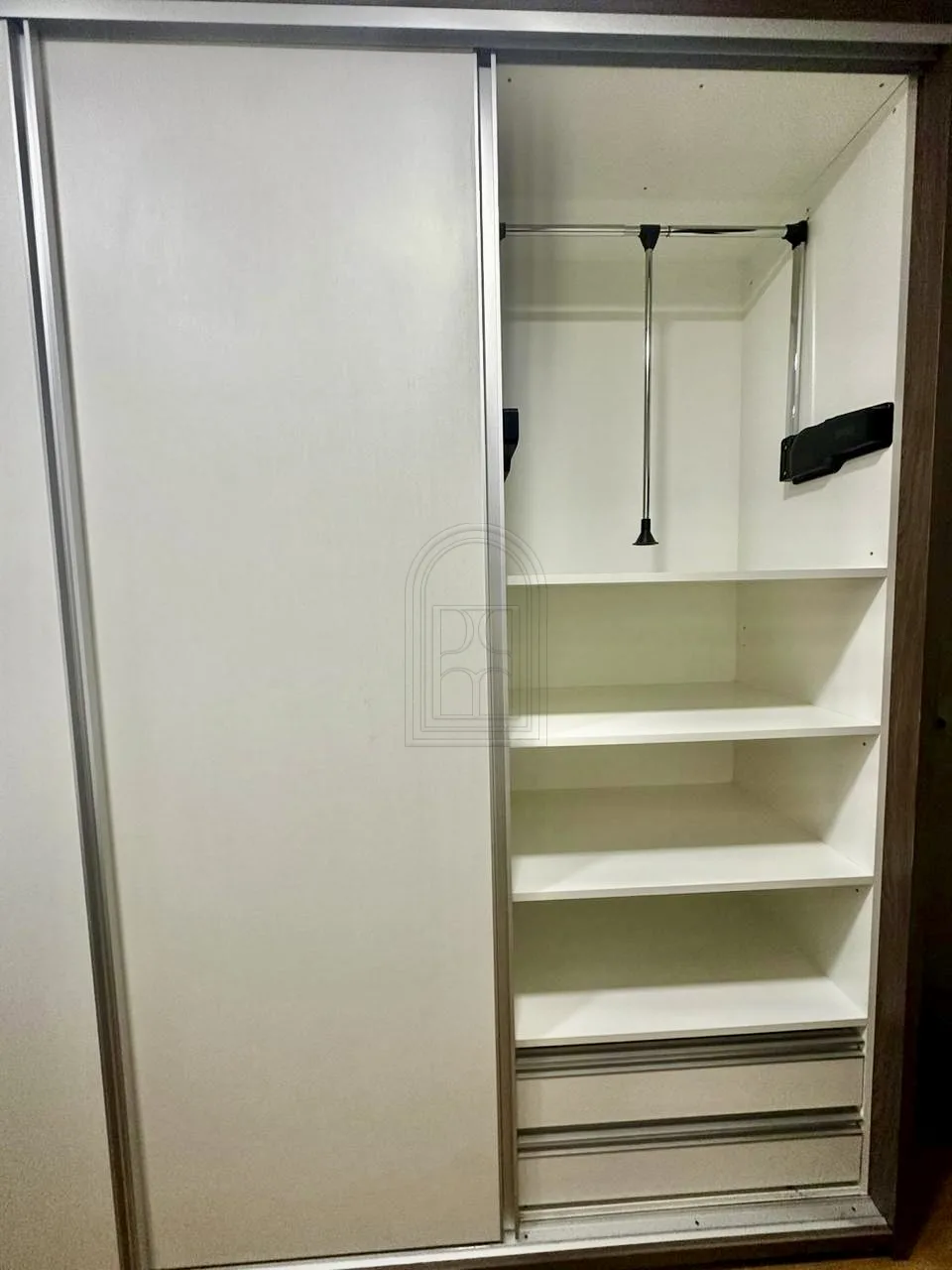 Comprar Apartamento / Padr&atilde;o em Londrina R$ 530.000,00 - Foto 12