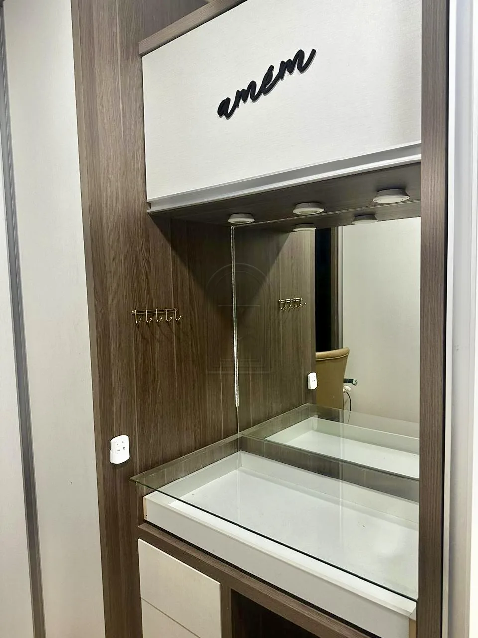 Comprar Apartamento / Padr&atilde;o em Londrina R$ 530.000,00 - Foto 16