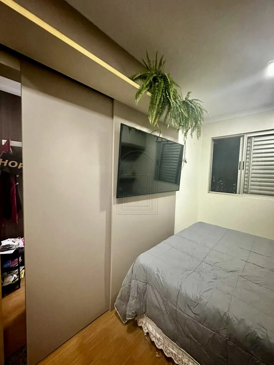 Comprar Apartamento / Padr&atilde;o em Londrina R$ 530.000,00 - Foto 17