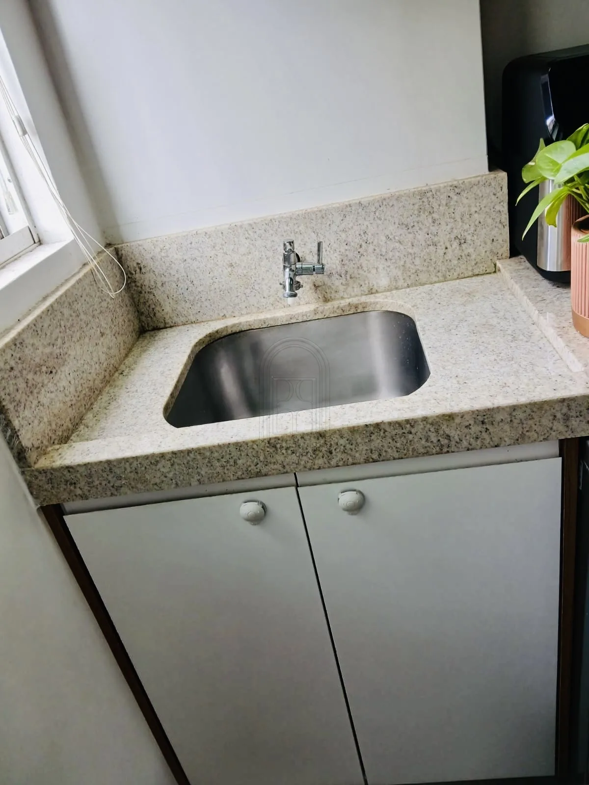 Comprar Apartamento / Padr&atilde;o em Londrina R$ 369.000,00 - Foto 8