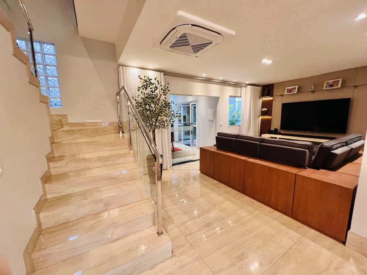 Comprar Casa / Condom&iacute;nio em Londrina R$ 2.850.000,00 - Foto 5