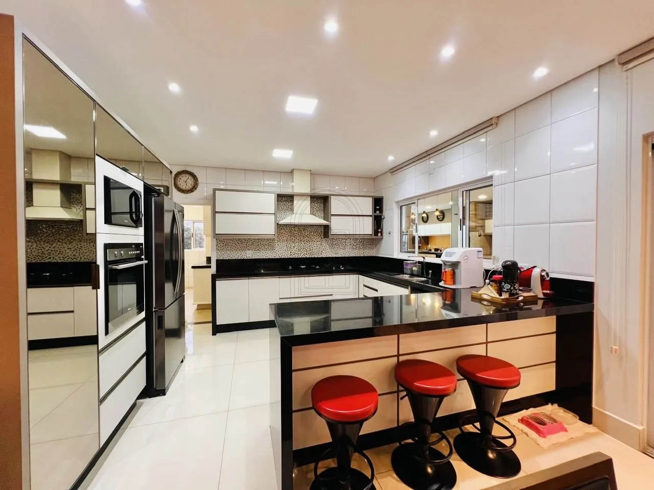 Comprar Casa / Condom&iacute;nio em Londrina R$ 2.850.000,00 - Foto 13