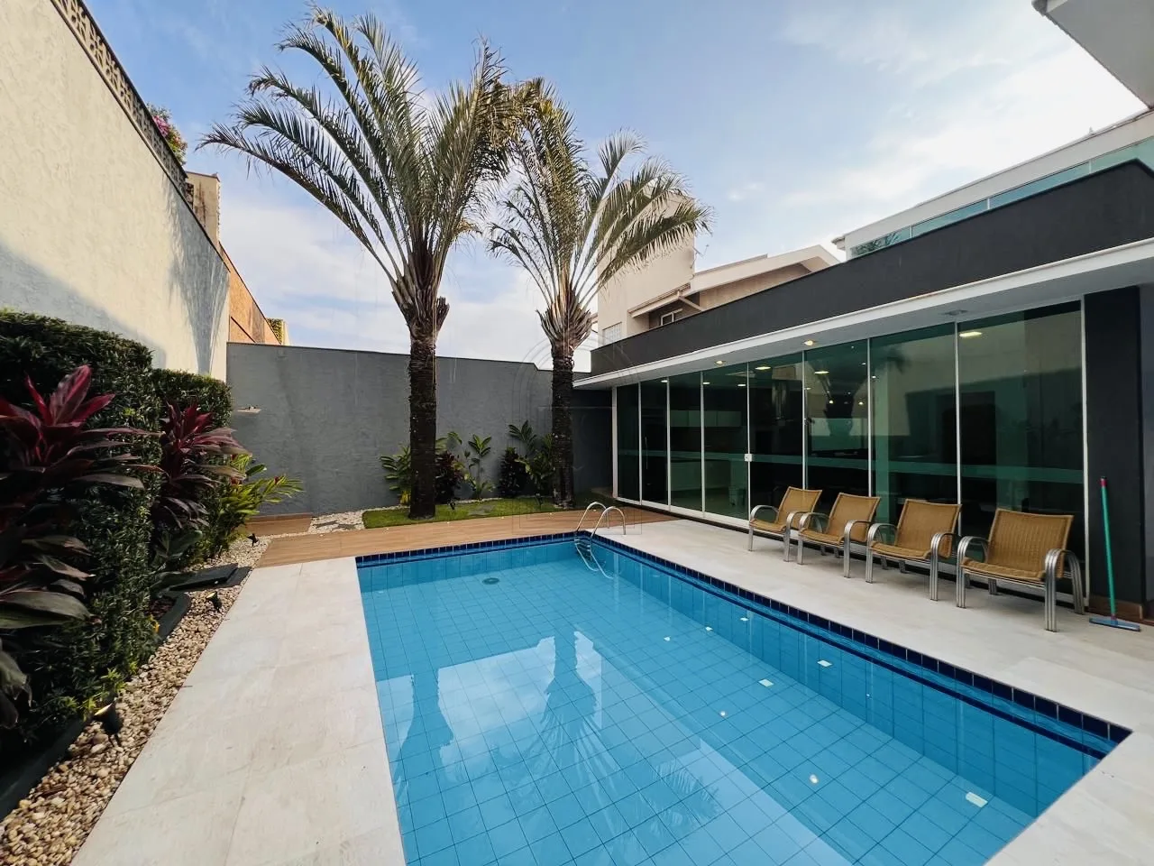 Comprar Casa / Condom&iacute;nio em Londrina R$ 2.850.000,00 - Foto 24
