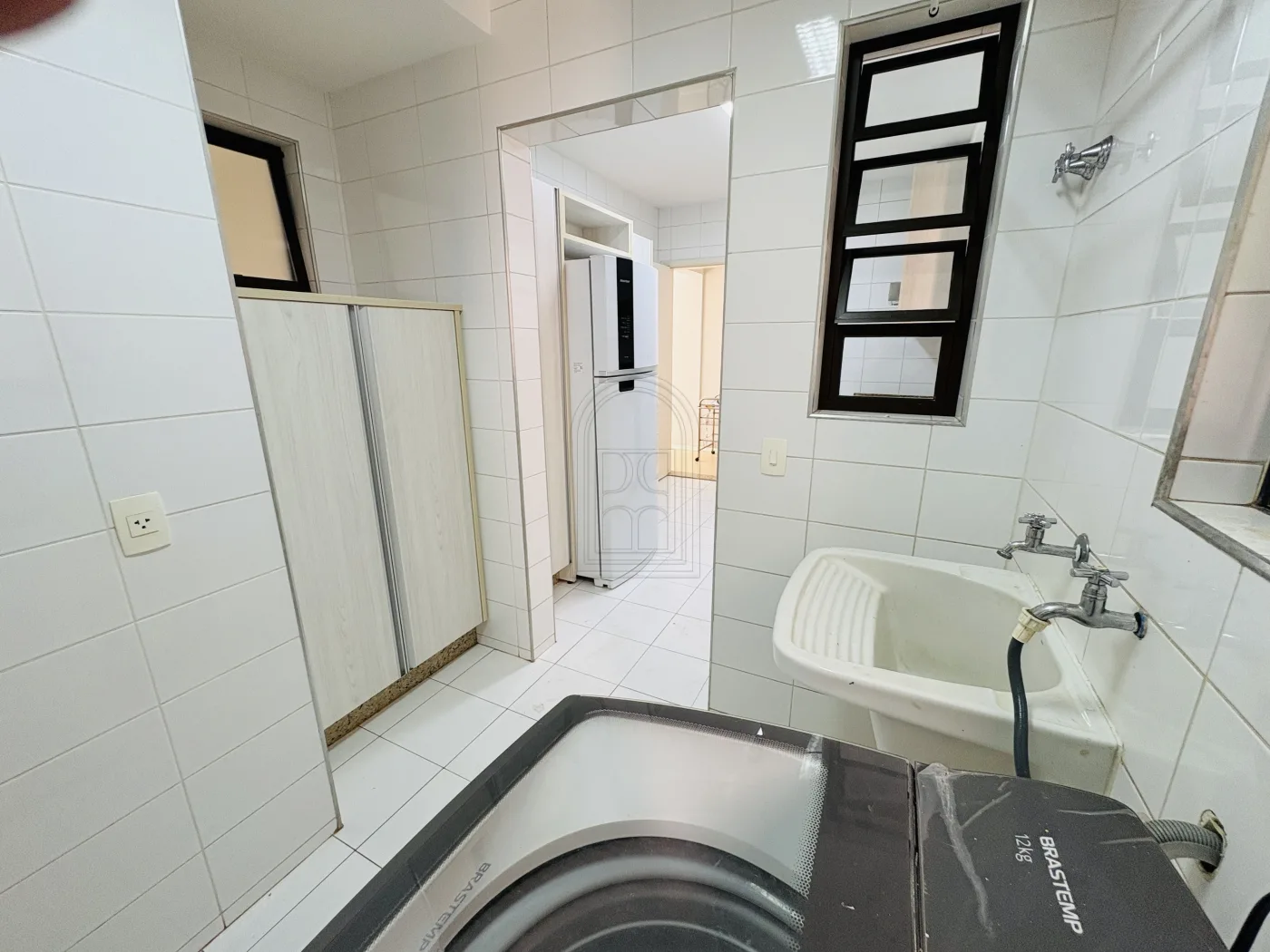 Comprar Apartamento / Padr&atilde;o em Londrina R$ 680.000,00 - Foto 12