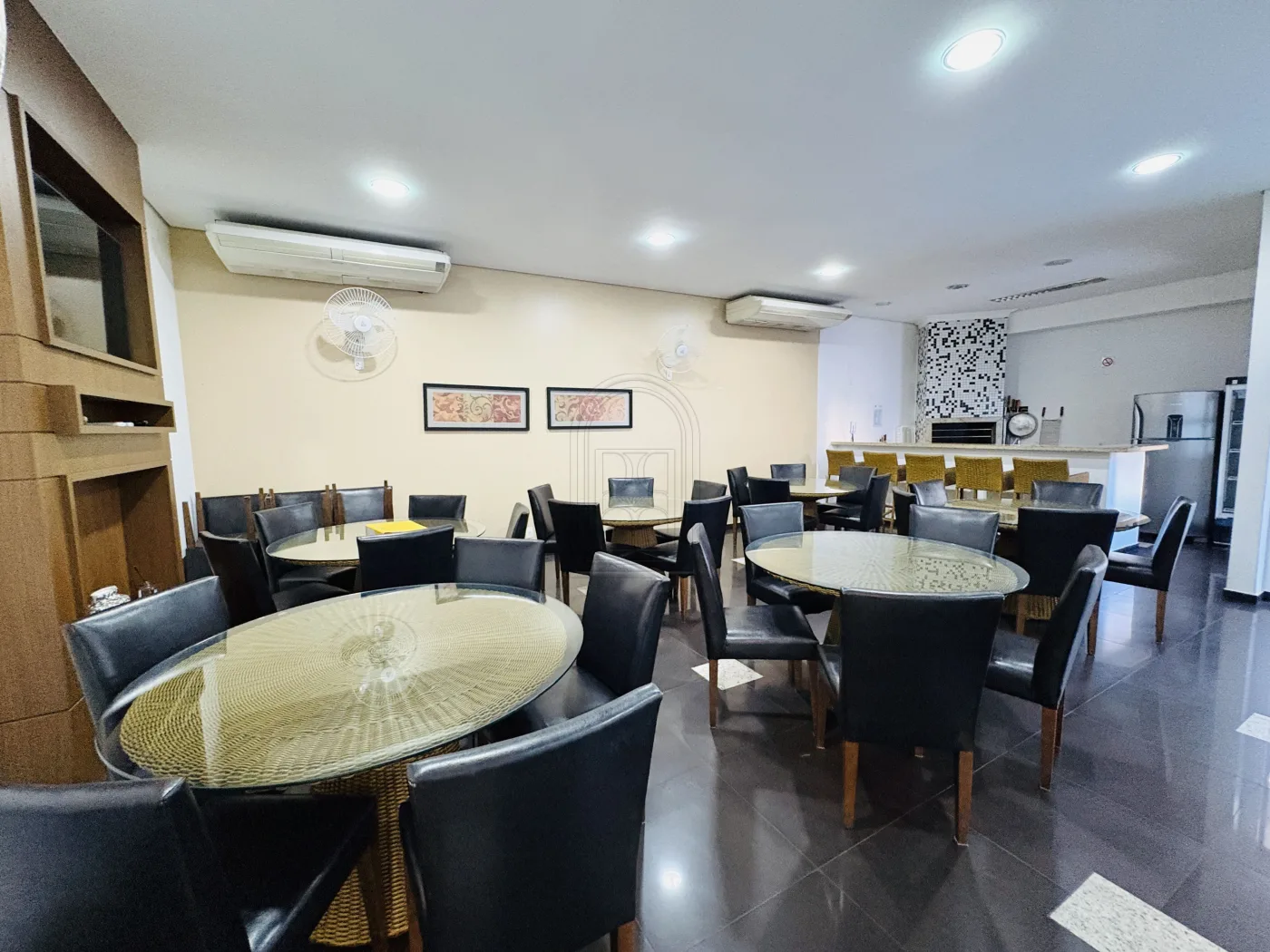 Comprar Apartamento / Padr&atilde;o em Londrina R$ 680.000,00 - Foto 24