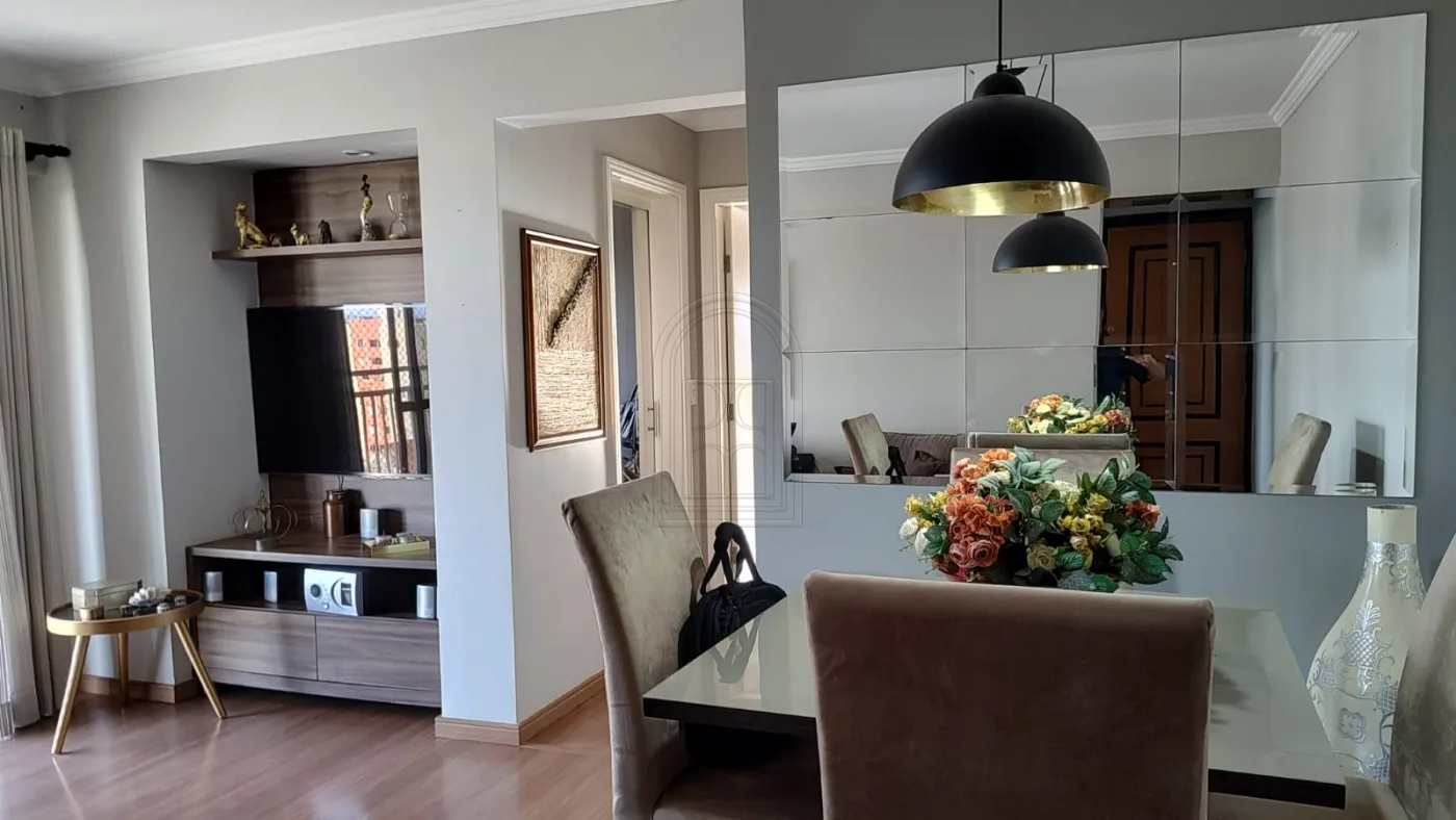Comprar Apartamento / Padr&atilde;o em Londrina R$ 370.000,00 - Foto 1