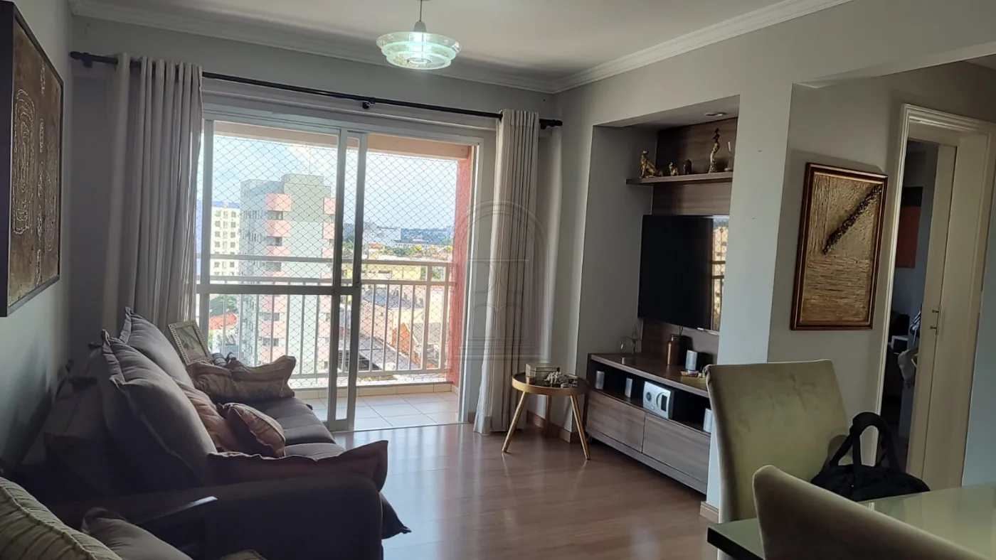 Comprar Apartamento / Padr&atilde;o em Londrina R$ 370.000,00 - Foto 3
